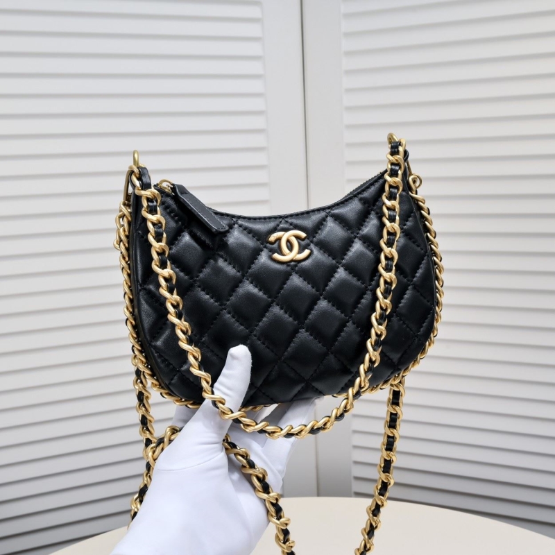 Ch**el hobo bags